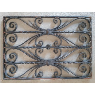 Ancienne Grille de Porte